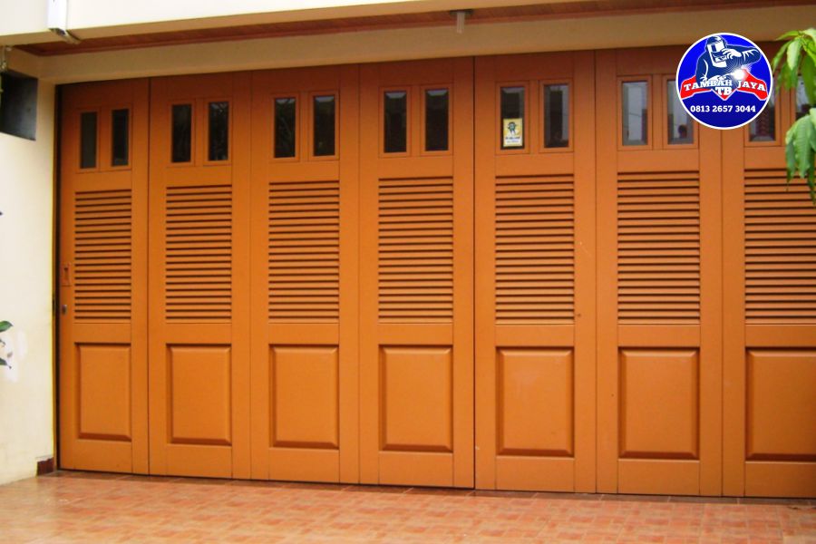 Pintu Gebyog - Tambah Jaya